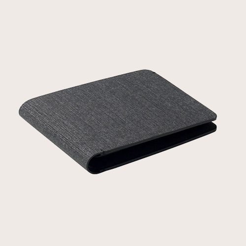 Cartera con localizador inteligente