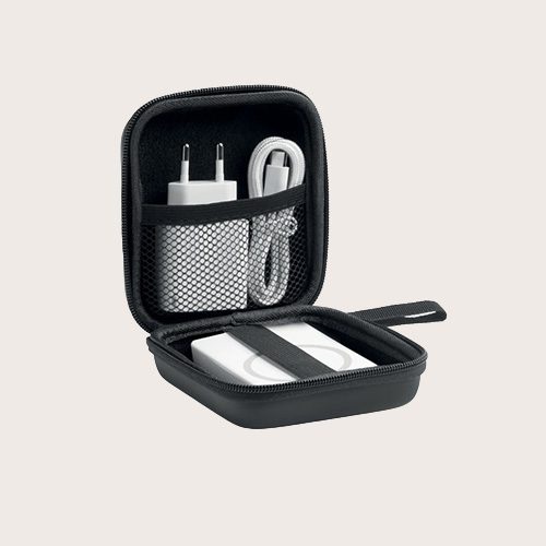 Set de viaje con powerbank magnético