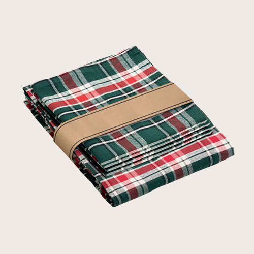 Mantel y servilletas a cuadros